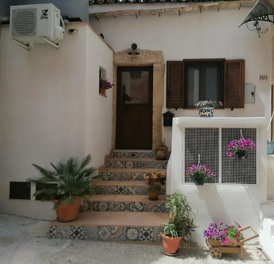 Casa vacanze Blue Cottage monolocale centro Sciacca Italia